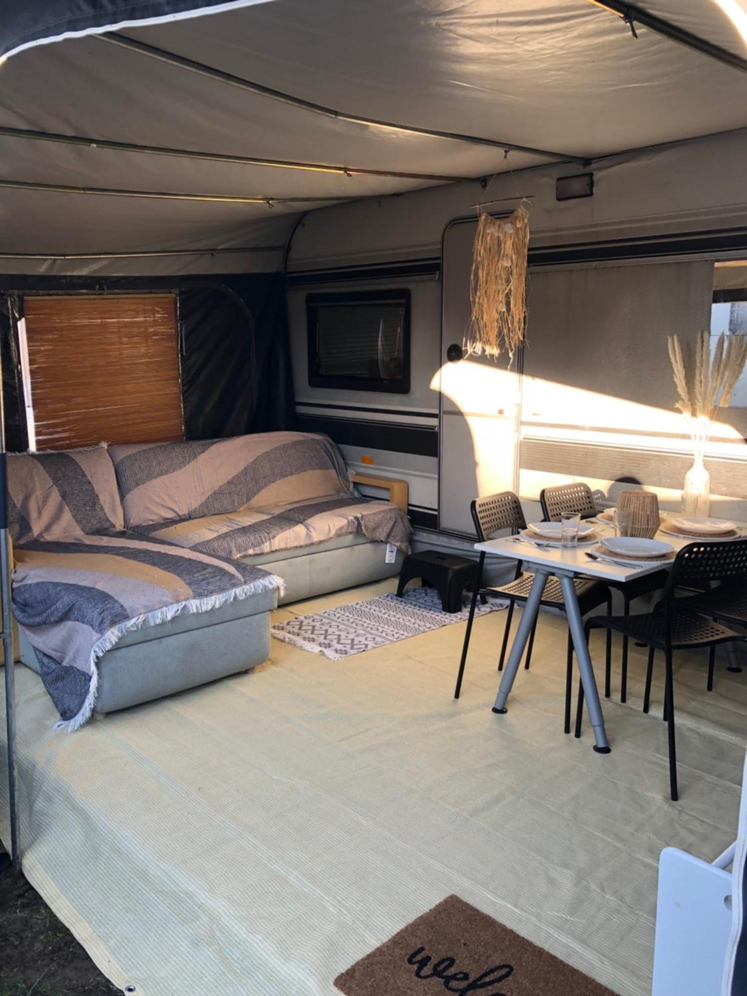 Campsite Przyczepa Kempingowa Surfwioska Jastarnia